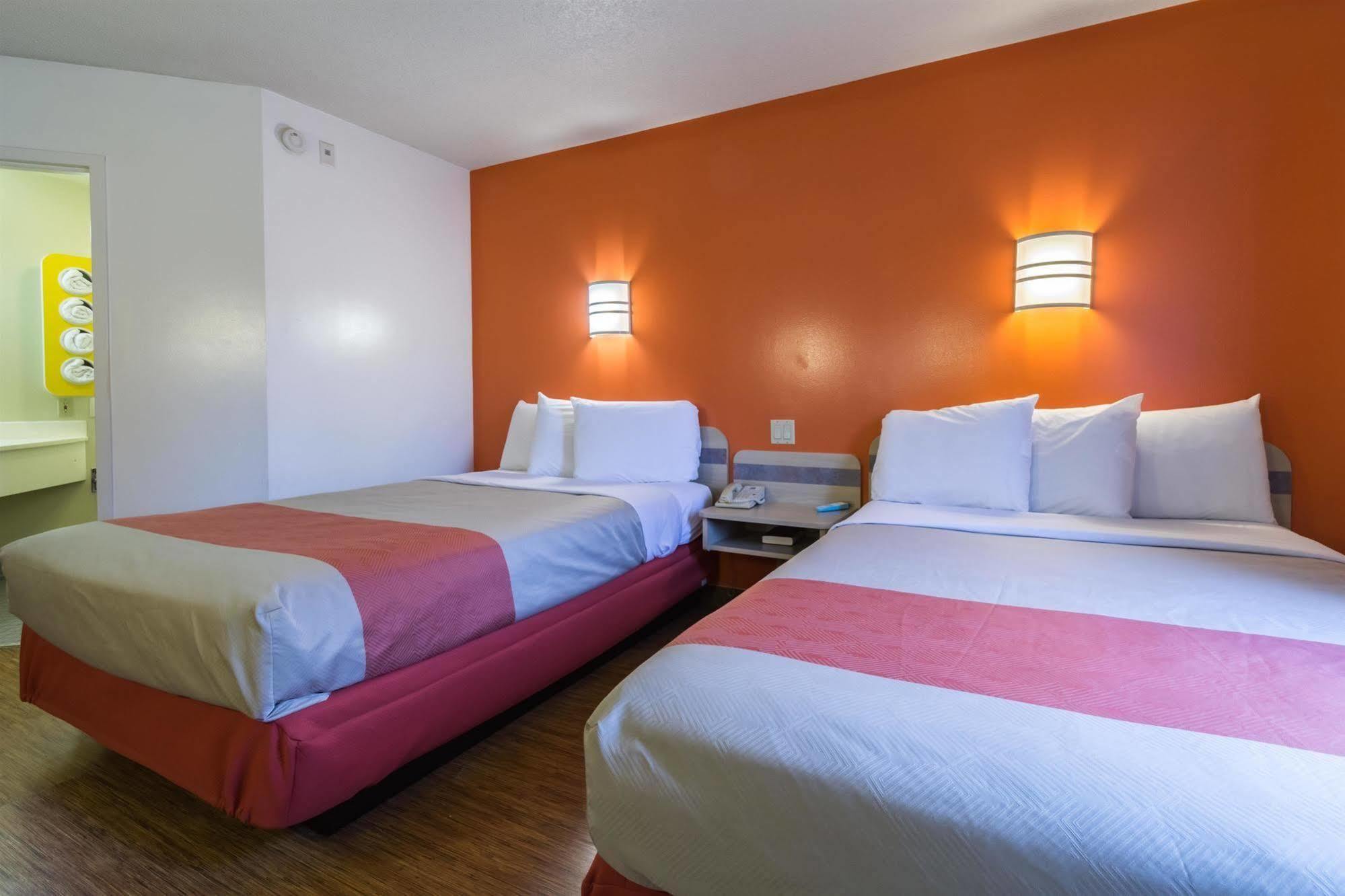 Motel 6-Milan, Oh - Sandusky Εξωτερικό φωτογραφία