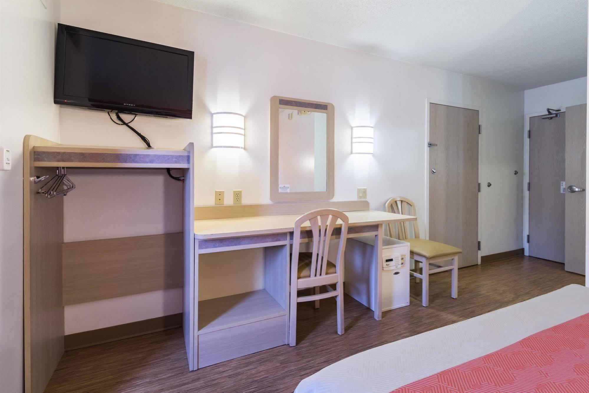 Motel 6-Milan, Oh - Sandusky Εξωτερικό φωτογραφία