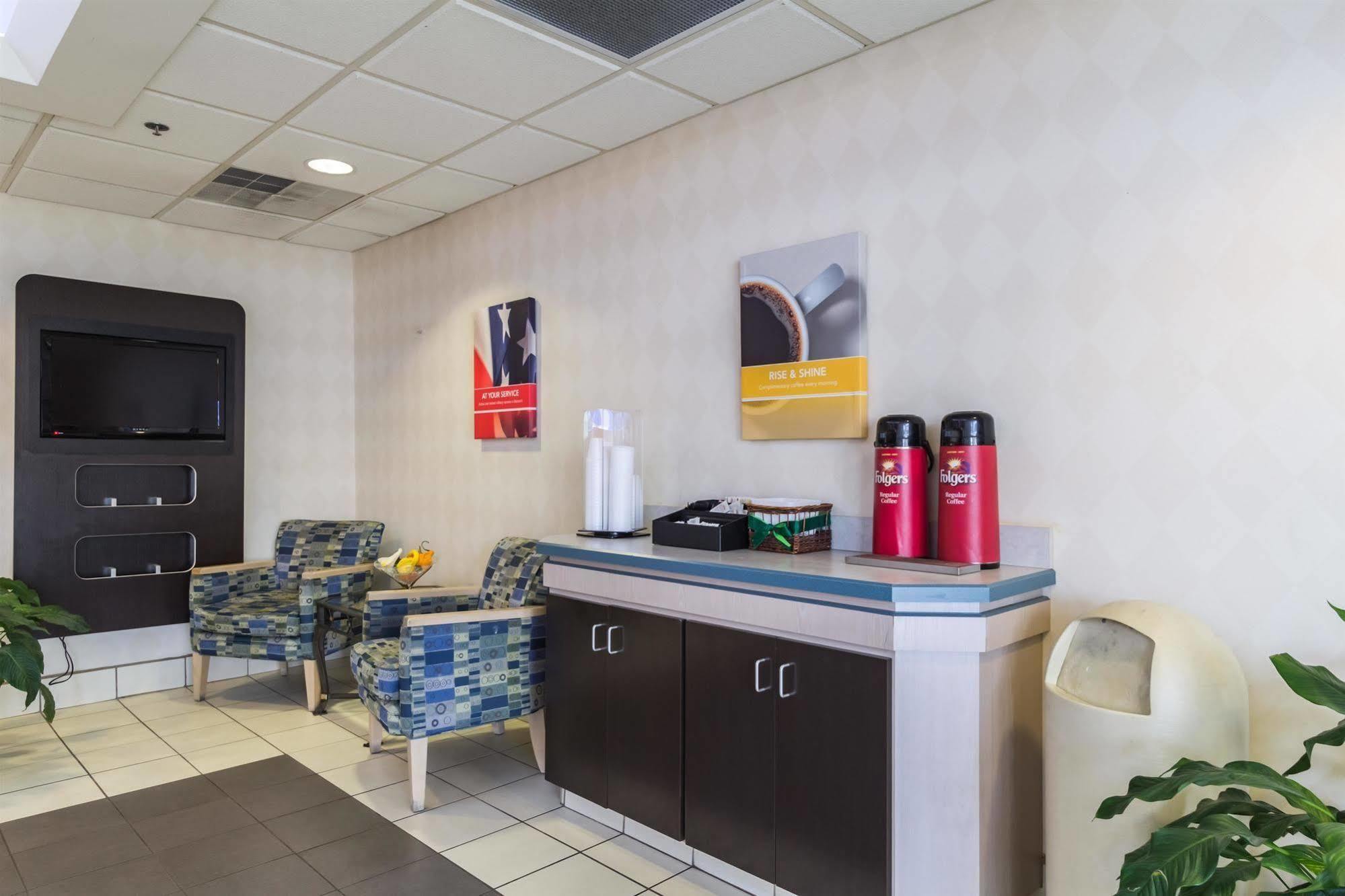Motel 6-Milan, Oh - Sandusky Εξωτερικό φωτογραφία