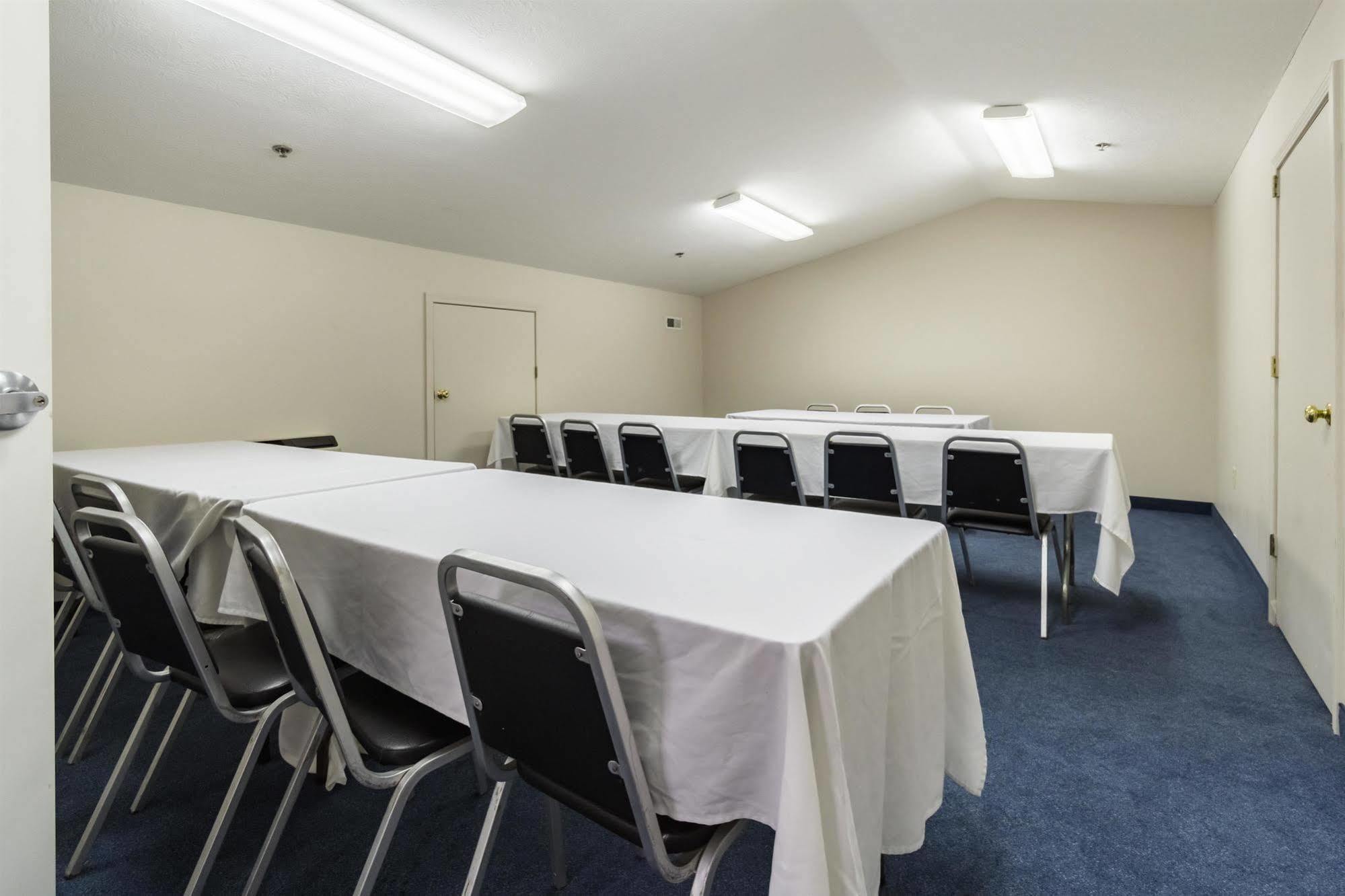 Motel 6-Milan, Oh - Sandusky Εξωτερικό φωτογραφία